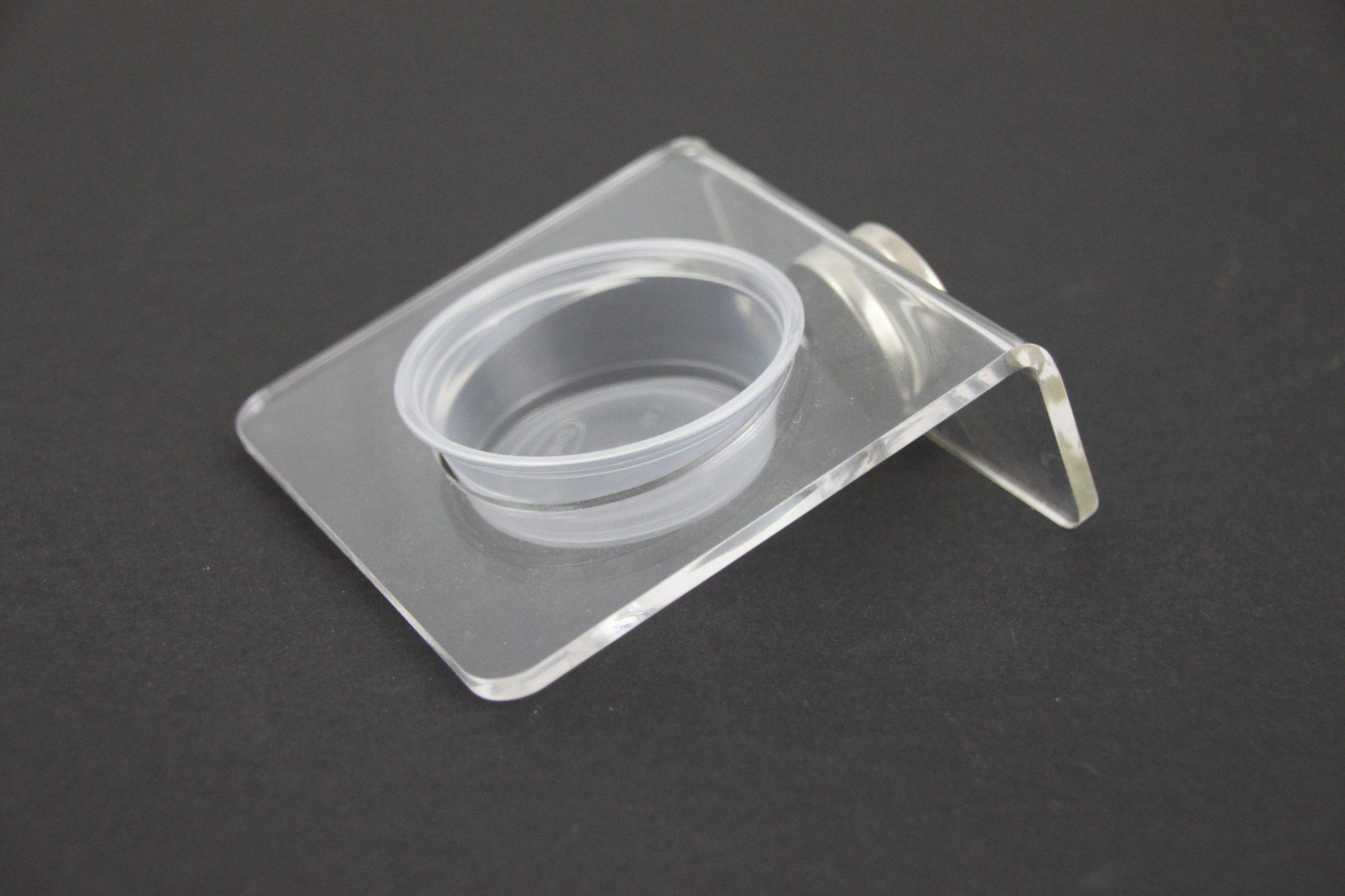 Magnetic Feeding Ledge – Large/Single Cup - Image 3